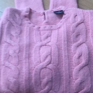 Beautiful old school pink wool gap sweater small